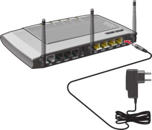 Obraz przedstawiający schemat podłączenia bramki VoIP do zasilania.